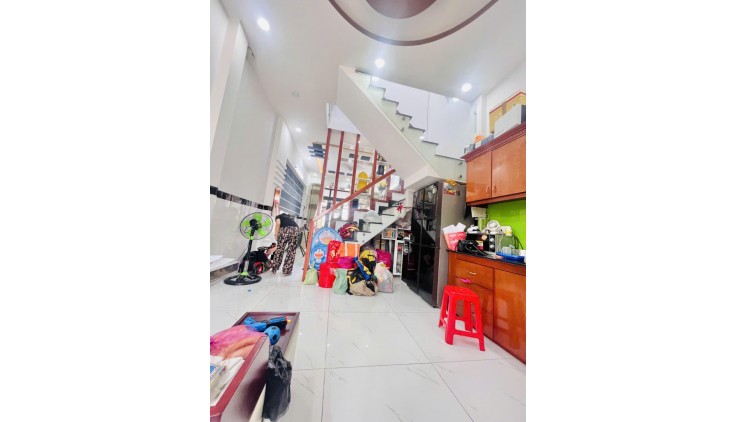Siêu Phẩm Đ số 3 BHH giáp Tân Phú hẻm xe hơi vào nhà 56m2,2Tầng Nhỉnh 4tỷ