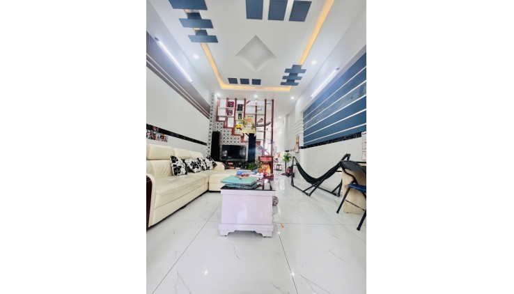 Siêu Phẩm Đ số 3 BHH giáp Tân Phú hẻm xe hơi vào nhà 56m2,2Tầng Nhỉnh 4tỷ