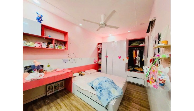 BÁN NHÀ 6 TẦNG, 62M2, TRỊNH ĐÌNH TRỌNG, TÂN PHÚ - GIÁ 8.9 TỶ - XE HƠI NGŨ TRONG NHÀ .