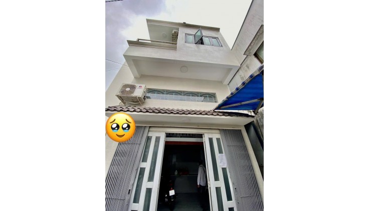 SIÊU PHẨM - HƠN 3 TỶ - 4 TẦNG - HẺM NHỰA XE TẢI 6M - P10 TÂN BÌNH