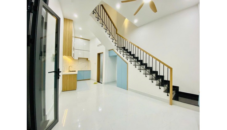 SIÊU PHẨM - 4 TẦNG - 4 PN - GẦN NGÃ 4 NGUYỄN VĂN LƯỢNG- LÊ ĐỨC THỌ GÒ VẤP- CHỈ HƠN 3 TỶ