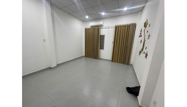 Tân Bình – Khu Sân Bay ! Cho thuê MB Trệt + Lầu 1 , Lầu 3, Tel : 0933231507 ( chính chủ )