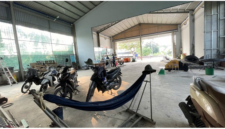 BÁN XƯỞNG MỚI, KIÊN CỐ ĐƯỜNG NGUYỄN THỊ RÀNH, CỦ CHI, 2,220 M2 ĐẤT - CÓ NHÀ CẤP 4 PHÍA SAU, VƯỜN CÂY ĂN TRÁI, AO SEN – GIÁ 21 TỶ