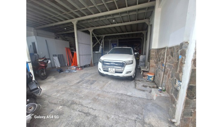 Cho thuê Kho Gần Chợ An Nhơn, Phường 6, Quận Gò Vấp_DT:500m2