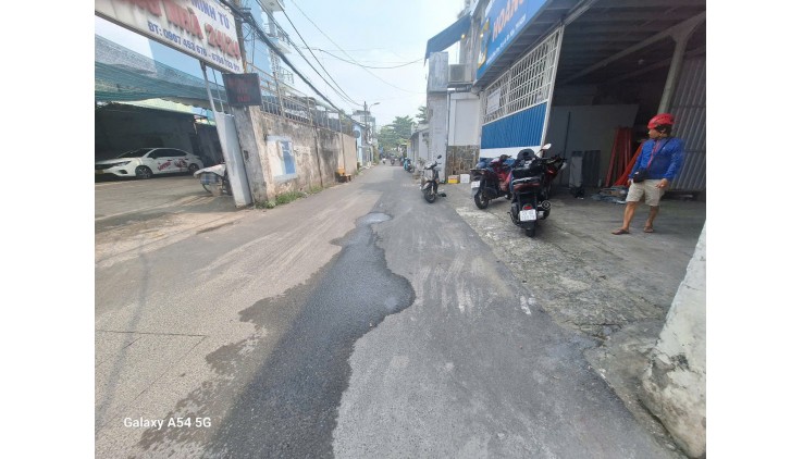 Cho thuê Kho Gần Chợ An Nhơn, Phường 6, Quận Gò Vấp_DT:500m2