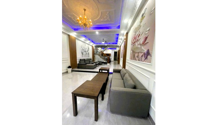 Bán nhà mới toanh 4 tầng, 79m2, mặt tiền 5m Quốc Lộ 13, Hiệp Bình Phước, 8.3 tỷ, sổ hồng hoàn công