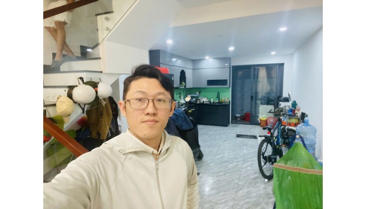 BTĐ B Bình Tân HXH 3 tầng 52m2 nhà đẹp nhỉnh 5 tỷ.