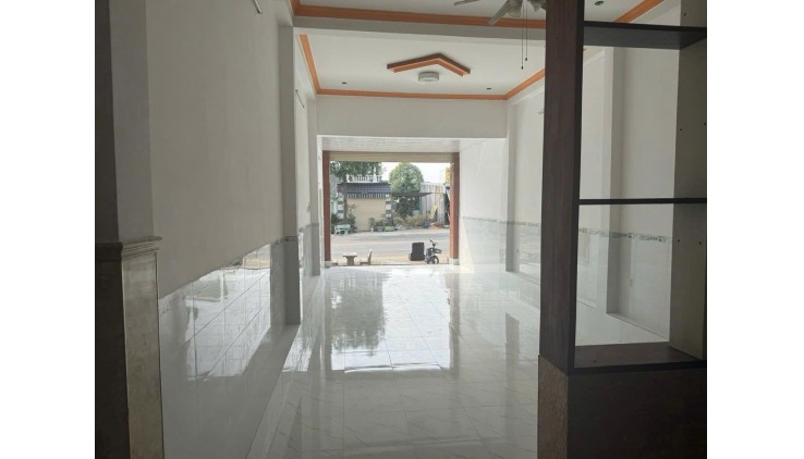 Chính Chủ Cần Bán Nhà Vị Trí Đẹp Tại xã Xuân Thới Thượng , huyện Hóc Môn, tpHCM