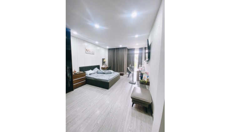 BÁN NHÀ CHÍNH CHỦ - XE TẢI TRÁNH NHAU - MẶT TIỀN NGUYỄN TRUNG TRỰC - P5 BÌNH THẠNH - 7 TẦNG CÓ THAN MÁY - BÁN GẤP 15.5 TỶ - TL