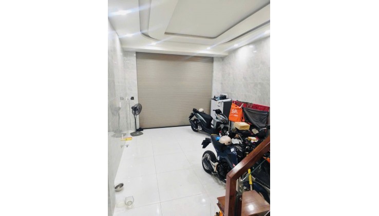 BÁN NHÀ HOÀ HƯNG Q10, HXH 4 TẦNG 4PN NGANG 4.4M X 15M GIÁ 12 TỶ