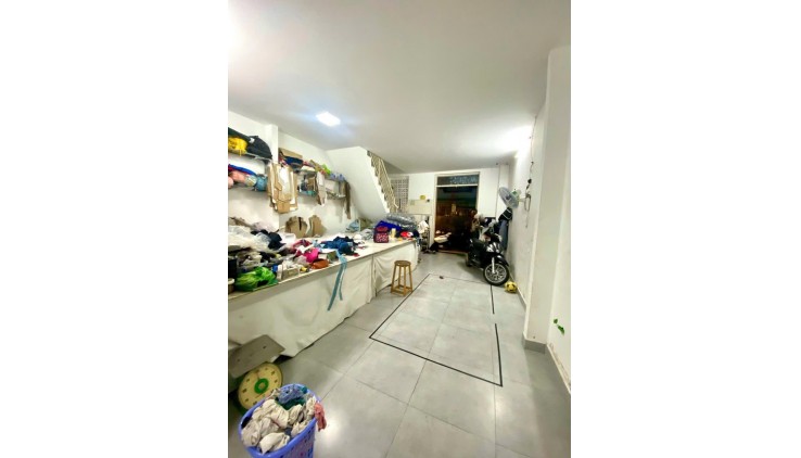 HXH - 70M2( 5x12) - 2 TẦNG Ở NGAY - 3PN - ĐI BỘ RA SIÊU THỊ METRO - GIÁP GÒ VẤP- CHỈ NHỈNH 4TỶ