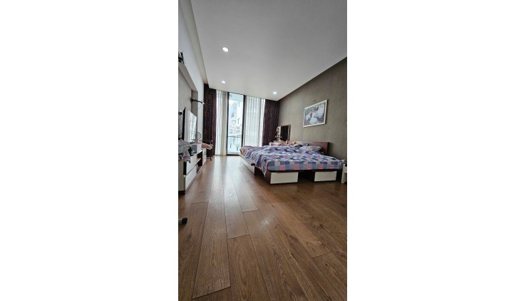Biệt thự himlam Tân Hưng Q7 
Đồng nhất 
Ngang 4.2 x 13.5 m 
Có 10,4 tỷ