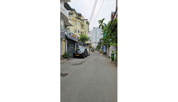 Biệt thự himlam Tân Hưng Q7 
Đồng nhất 
Ngang 4.2 x 13.5 m 
Có 10,4 tỷ