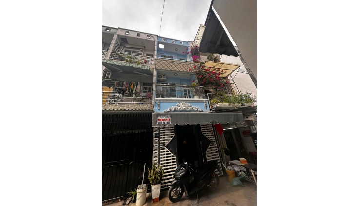Chính chủ cần bán nhà hẻm xe hơi, xe tải