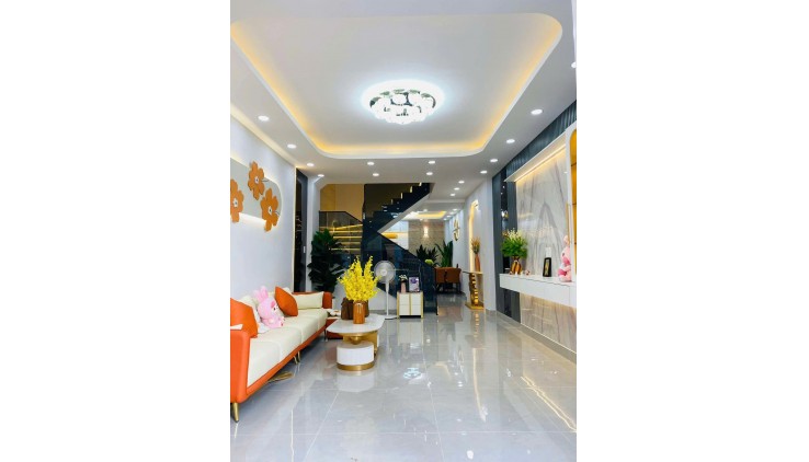 Cần Bán Nhà SIÊU ĐẸP, MỚI KENG THIẾT KẾ HIỆN ĐẠI, TINH TẾ Tại TT Nhà Bè, Nhà Bè, TPHCM