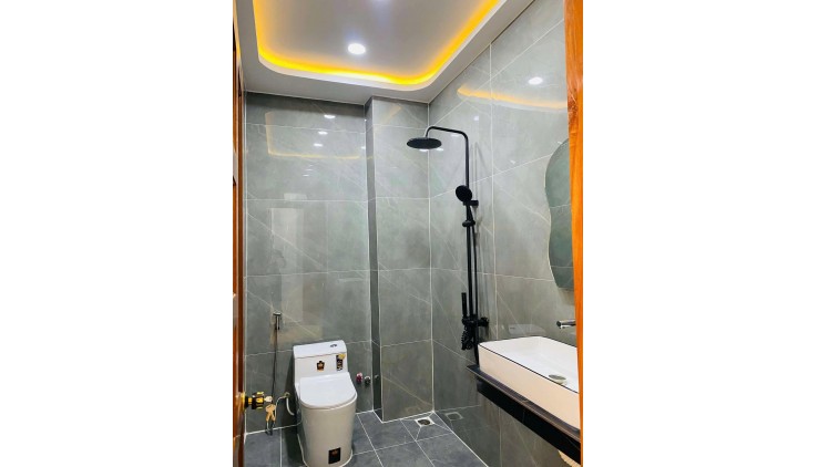 Cần Bán Nhà SIÊU ĐẸP, MỚI KENG THIẾT KẾ HIỆN ĐẠI, TINH TẾ Tại TT Nhà Bè, Nhà Bè, TPHCM