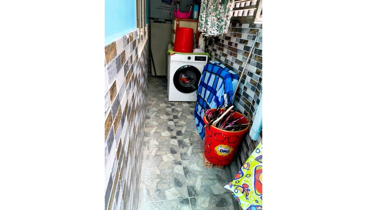 Bán nhà 2 mặt tiền đường 6, Linh Tây, 56m2, 2 tầng, 5 tỷ, sổ hồng hoàn công