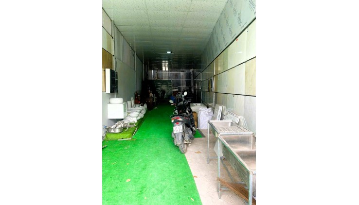 Cho thuê mặt bằng 180m2 mặt tiền đường 2 - Trường Thọ