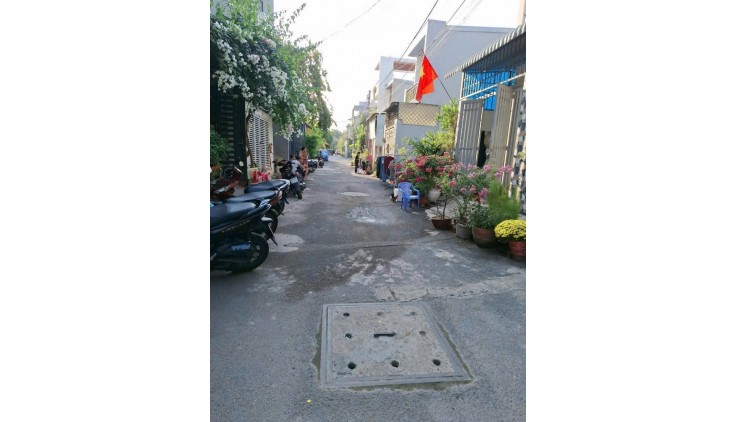 ĐẤT PHÂN LÔ LONG BÌNH Q9 CẦN BÁN GẤP. 69.4M VUÔNG ĐẸP. CHỈ HƠN 3 TỶ. TL