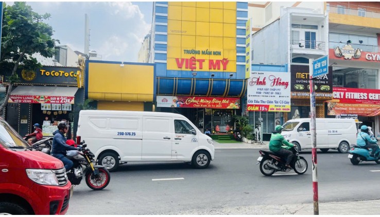 Bán Gấp nhà Nguyễn Sơn Tân Phú sát Tân Bình hẻm xe hơi thông 54m2 ,2 Tầng Nhỉnh 4 tỷ