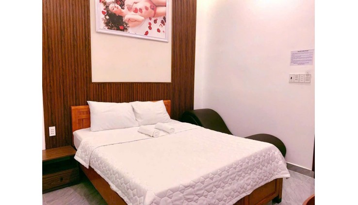 Siêu Phẩm Khách Sạn mặt tiền đường Bình Thành 207m2,2Tầng dòng tièn 50tr/th 8 tỷ