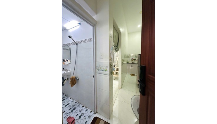 BÁN NHÀ CHÍNH CHỦ - DÒNG TIỀN 20TR/TH - VŨ TÙNG - BÌNH THẠNH - HẺM 3M - SÁT MT - 5PN LỚN - 4 TẦNG BTCT - BÁN GẤP 6.15 - RÁT BÉO