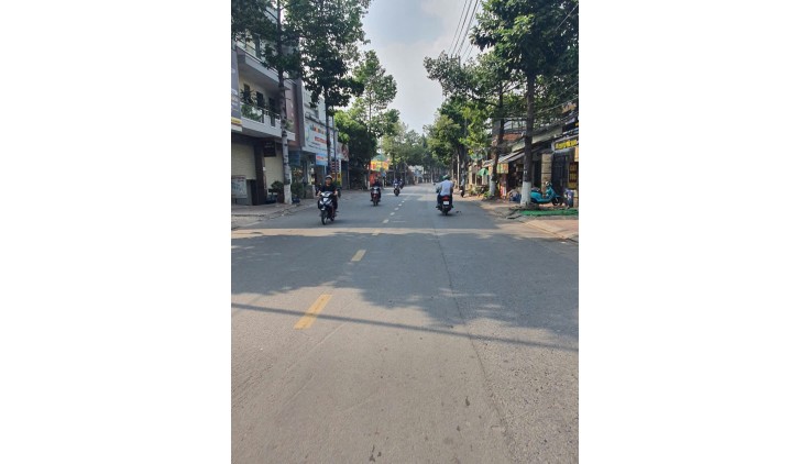 Bán nhà mặt phố Linh Trung, Thủ Đức, 130m², 20 tỷ, 6 tầng, 31PN