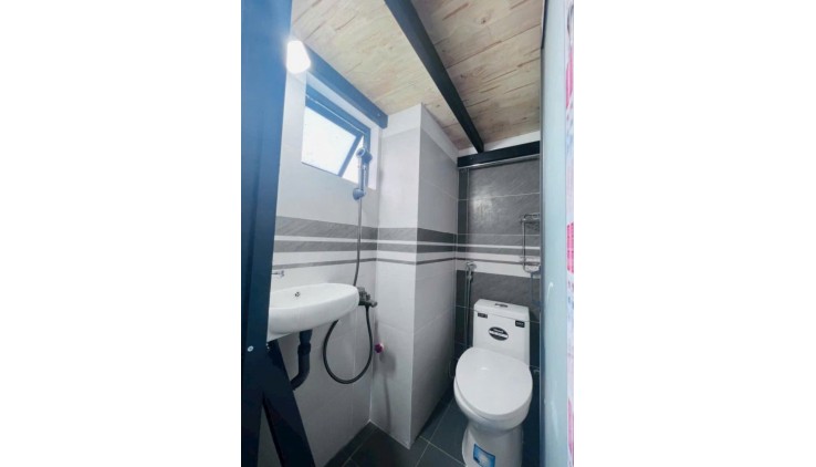 Bán nhà mặt phố Linh Trung, Thủ Đức, 130m², 20 tỷ, 6 tầng, 31PN