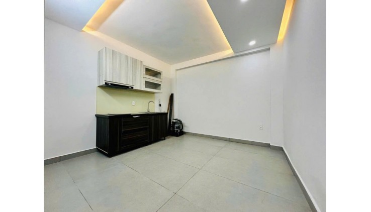 BÁN NHÀ GÒ VẤP, MẶT TIỀN ĐƯỜNG KINH DOANH, 50M2, NHỈNH 6 TỶ.