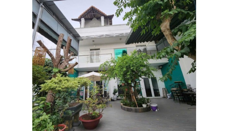 Cần bán gấp nhà gò cát phú hữu quận 9. 265m. ngang khũng 13.8m. kinh doanh đỉnh. 10.5 tỷ. bớt lộc.