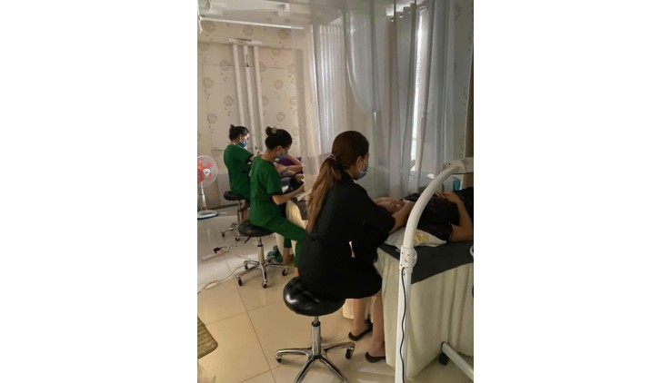 Cần bán gấp nhà gò cát phú hữu quận 9. 265m. ngang khũng 13.8m. kinh doanh đỉnh. 10.5 tỷ. bớt lộc.