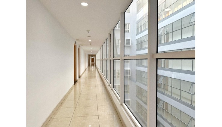 CHÍNH CHỦ  Cần bán nhanh căn hộ view đẹp tại quận 10, TPHCM