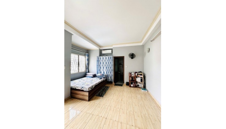 BÁN NHÀ CHÍNH CHỦ - NGANG 5.3 DÀI 14  - BÌNH THẠNH - P15 - 74M2 - HXH QUAY ĐẦU - SỔ A4 - 4 TẦNG HOÀN CÔNG ĐỦ - BÁN 11.5 TỶ - TL MẠNH