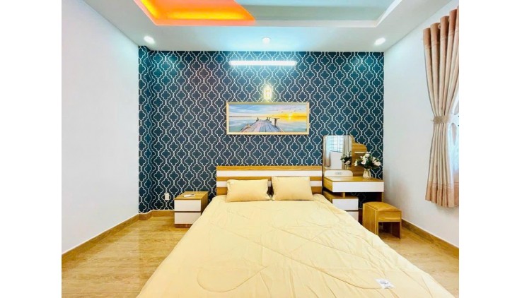 60M2 - NGANG 5 HIẾM- 3 TẦNG - ĐẸP Ở NGAY- PHƯỜNG 16 GÒ VẤP - CHỈ NHỈN 5Đ