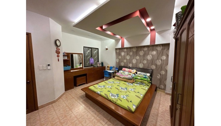 Bán nhà HXH 8m Phạm Văn Bạch, phường 15, Q.Tân Bình, 5x20m, 4 T - 4PN, 13 tỷ.