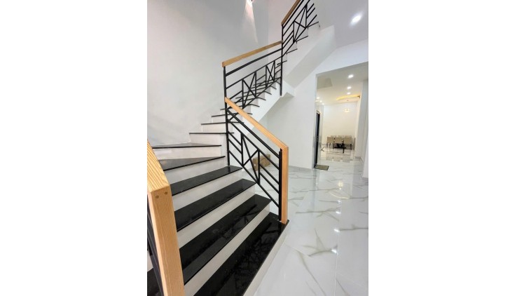 Bán nhà Mặt tiền Xô Viết Nghệ Tĩnh - Phan Đăng Lưu, DT: 3.5x21m, 5 T - 6 PN, 14.7 tỷ.