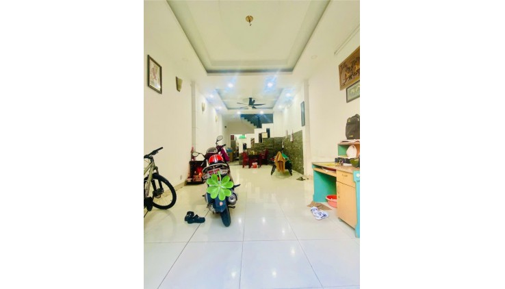 BÁN NHÀ NGUYỄN SUÝ TÂN PHÚ- 4.2m x 20m, HXH SÁT MẶT TIỀN- CHỈ 9.5 TỶ