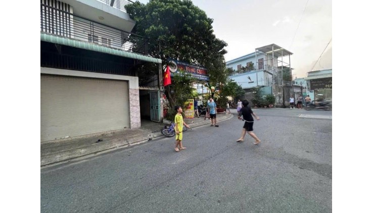 ĐƯỜNG XE TẢI, LINH XUÂN 3 TẦNG. 159M. NGANG 6.8M Ở VÀ KINH DOANH ĐỀU TỐT, CÓ DÒNG TIỀN. 11 TỶ.