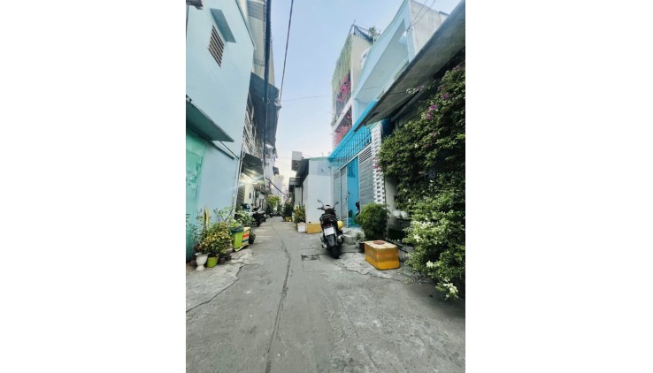 Nhà Bờ Bao Tân Thắng ngay AEON Tân Phú hẻm trước nhà 4m thông 52m2 ,2 Tầng 4 tỷ 150