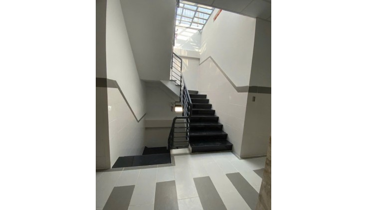 BÁN CĂN HỘ DỊCH VỤ NGANG 8.2M X 20M-CÓ THANG MÁY HẦM 6 TẦNG-GIÁ 38,6 TỶ
