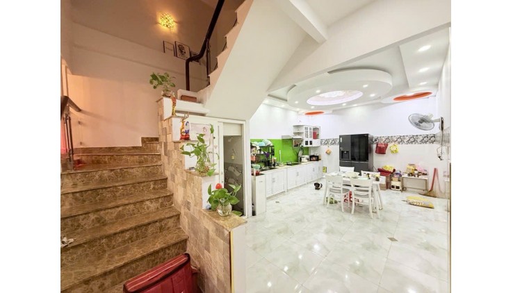 BÁN NHÀ 4 TẦNG BTCT– 60m2- SÁT MẶT TIỀN KÊNH TÂN HÓA–NHỈNH 6 TỶ