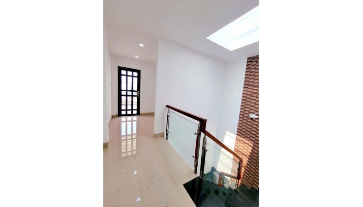 ĐI NÁT PHÚ NHUẬN - KG CÓ CĂN THỨ 2 - 5 TẦNG - 6PN LỚN - BTCT - HXH NGỦ NHÀ - PHAN ĐÌNH PHÙNG - P3 PHÚ NHUẬN - BÁN 11 TỶ - TL