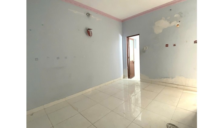 Bán nhà (4x15) 2 tầng Tám Danh 3PN phường 4 quận 8 chỉ nhỉnh 4 tỷ
