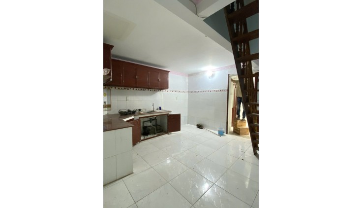Bán nhà (4x15) 2 tầng Tám Danh 3PN phường 4 quận 8 chỉ nhỉnh 4 tỷ