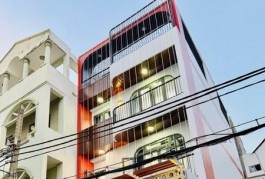 CHDV NGAY ĐẠI HỌC VĂN LANG - 13 PHÒNG CHDV - CÓ THANG MÁY - ĐẶNG THÙY TRÂM, BÌNH THẠNH