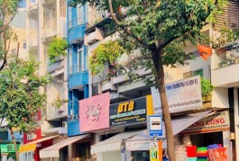 * Bán Nhà Mặt Tiền Sung Túc Phan Văn Trị Q5, 3Tầng 30m2SổVuông, Hoàn Công Đủ-8Tỷ Hơn
