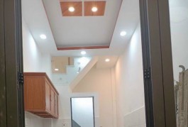 BÁN NHÀ QUẬN 4 GẦN KHÁNH HỘI, 3 LẦU, 13M2, NHỈNH 2 TỶ