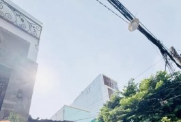 GIÁP TÂN PHÚ - DÒNG TIỀN 10TR - HXH THÔNG - SÁT MT - GẦN 100M NỞ HẬU NHỈNH 5 TỶ