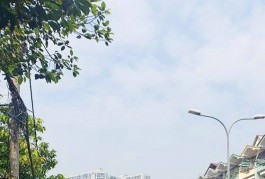 Mặt tiền Tạ Quang Bửu 4x20 đúc 5 tầng chỉ 18 tỷ 6