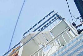 Bán Nhà 2 Tầng + Sân Thượng Tại Trung Tâm Quận 1. TPHCM.